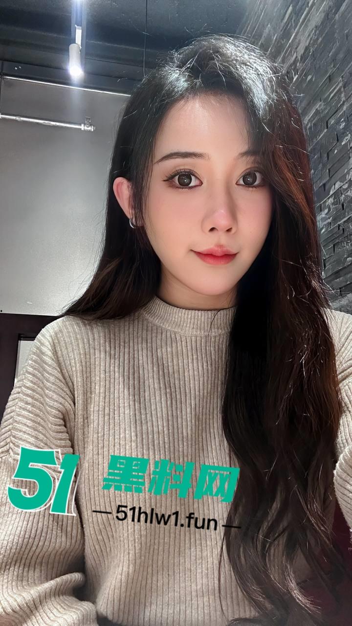 超美男娘〖鬼鬼〗约炮金主大哥口屌全过程流出，性感TS惨被巨棒鸡奸视频。