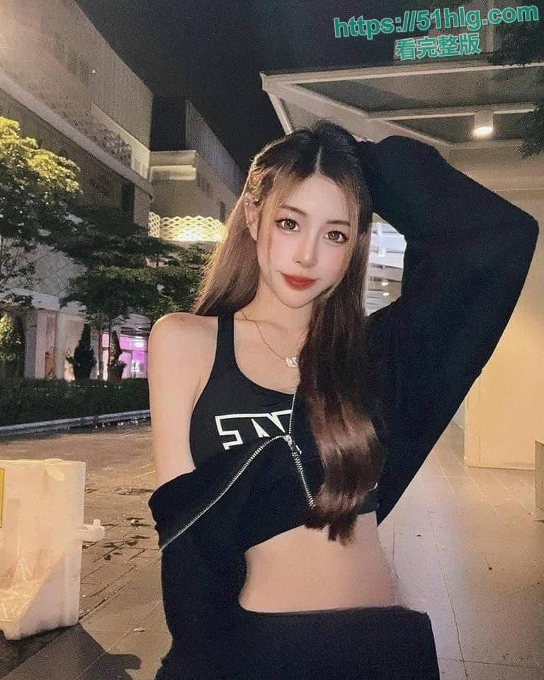 【马来西亚】巨乳女神知三当三！原配老婆怒曝偷情视频，诱人的体型曲线，让男人难以抗拒的尤物诱惑